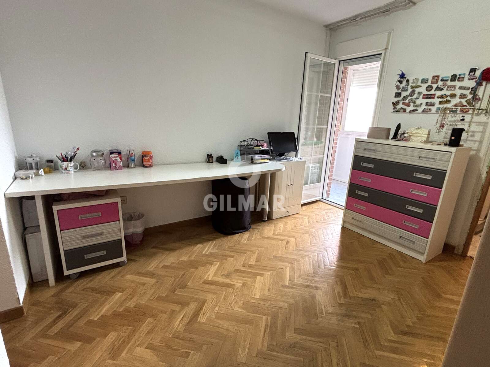 Property slider Gilmar