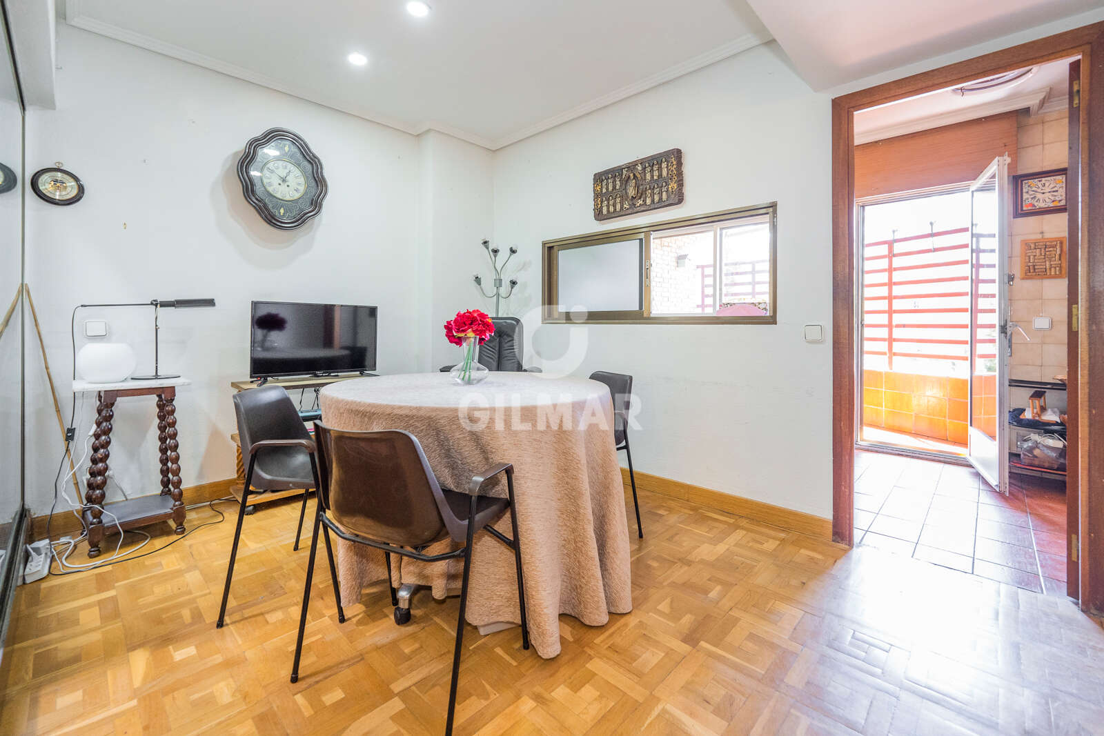 Property slider Gilmar