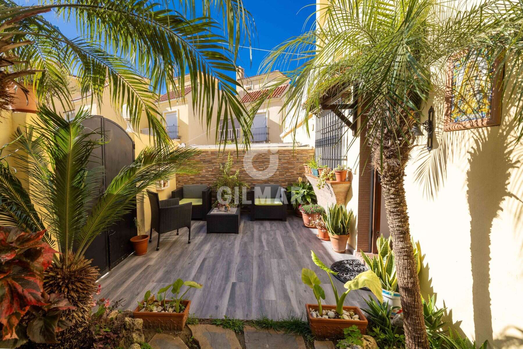 Photo of Townhouse