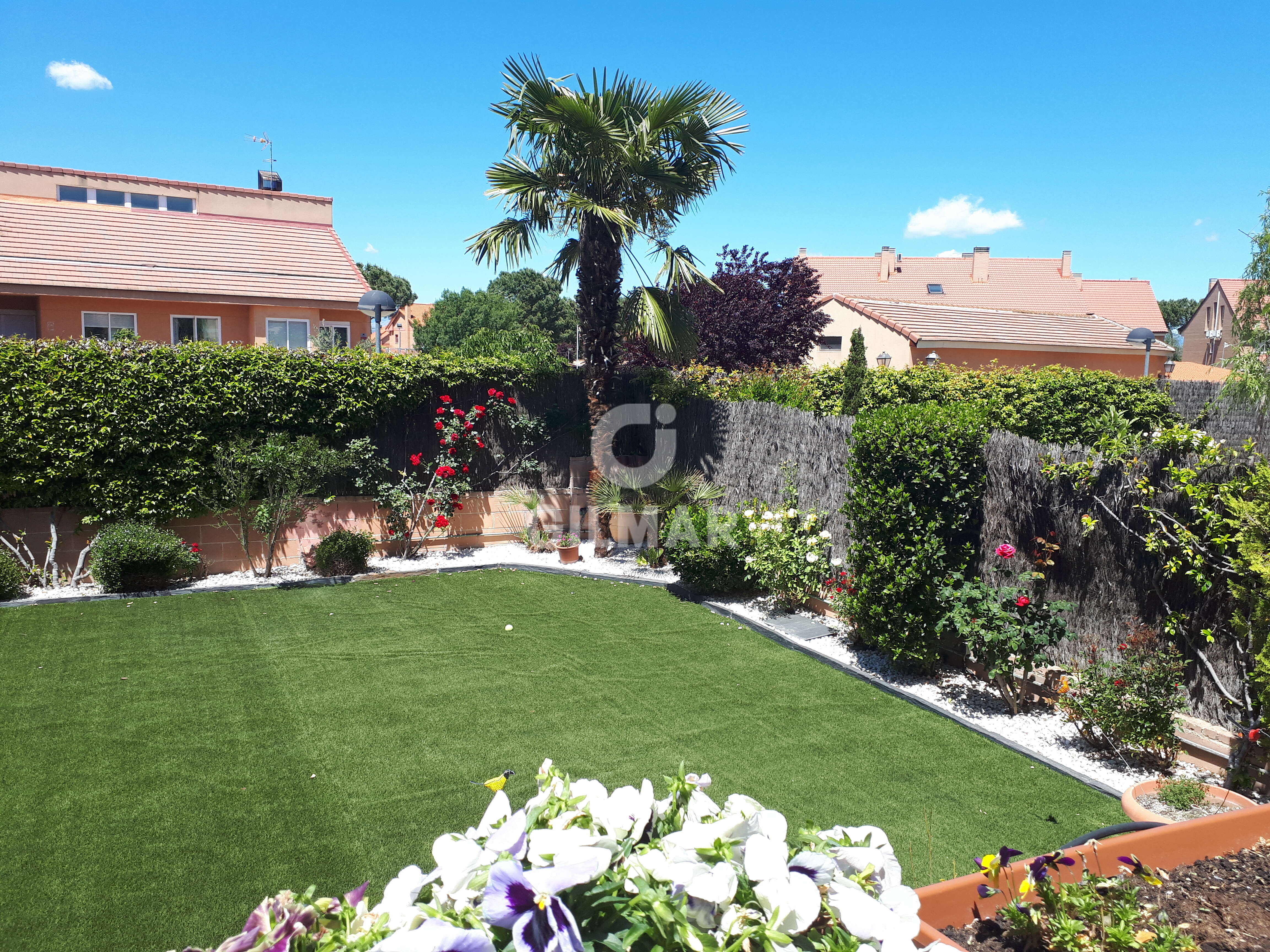 properties images