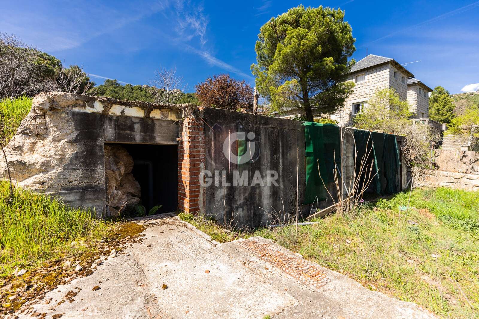 Property slider Gilmar
