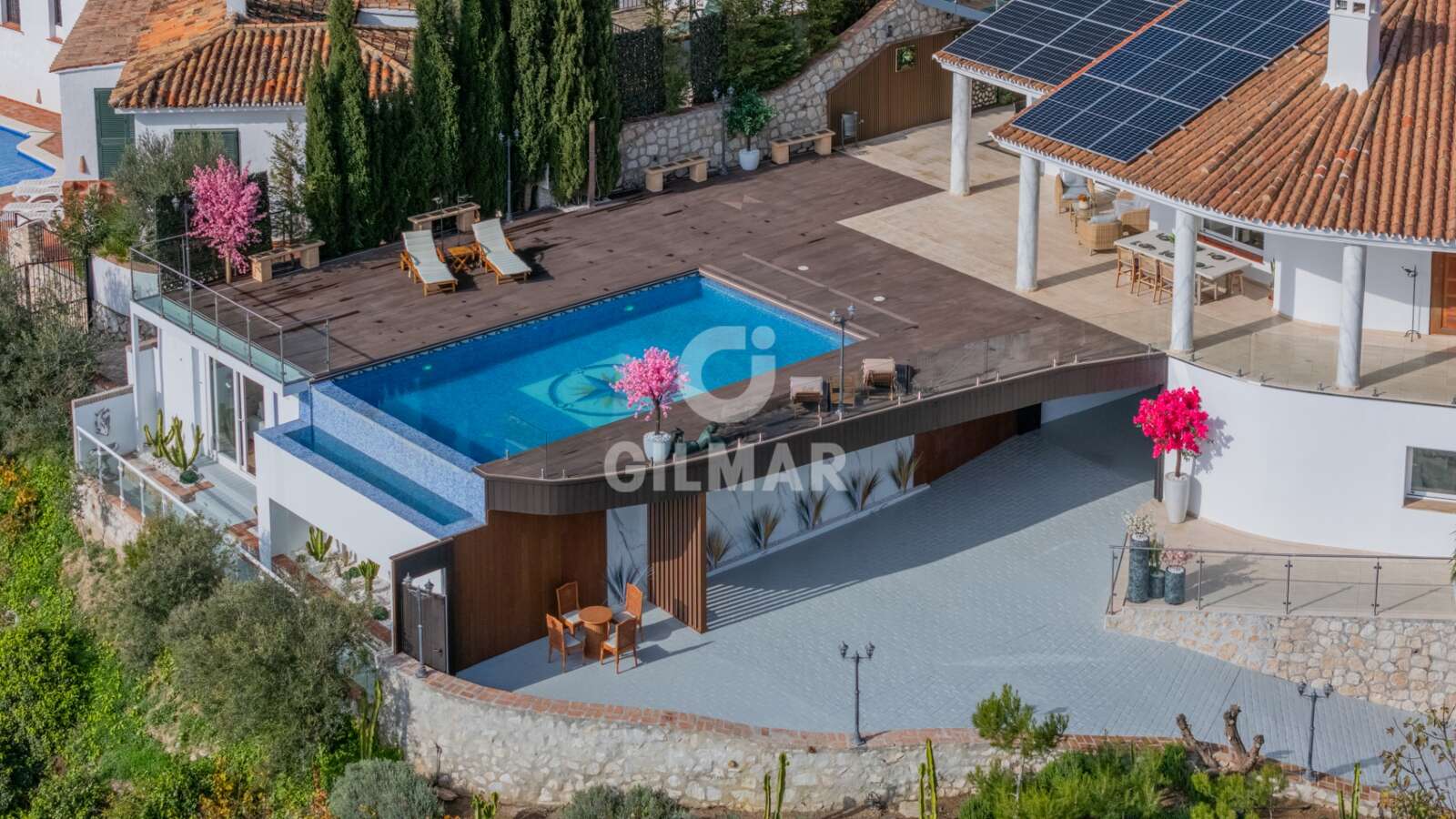 Property slider Gilmar