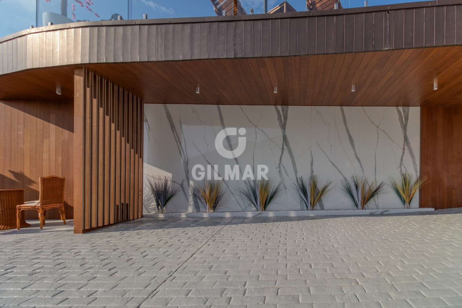 Property slider Gilmar