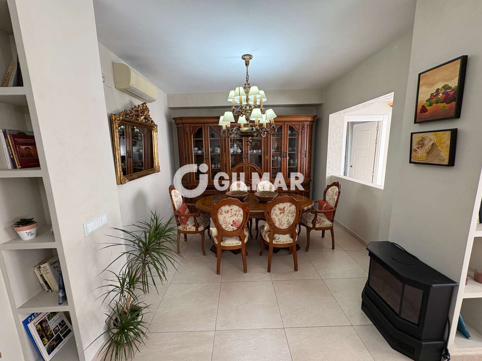 Property slider Gilmar