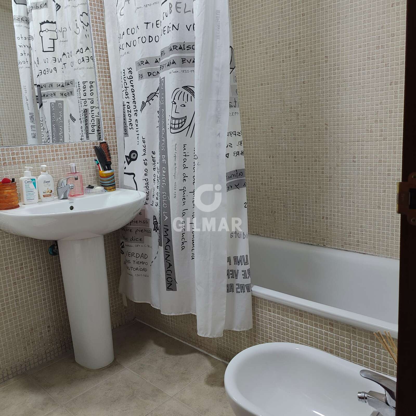 Property slider Gilmar