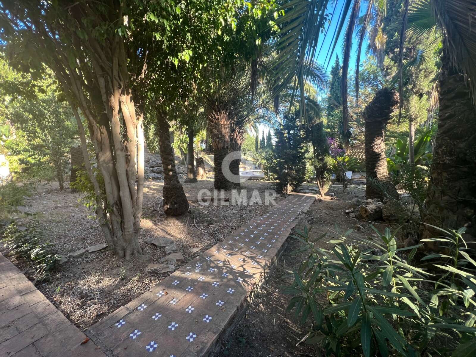 Property slider Gilmar