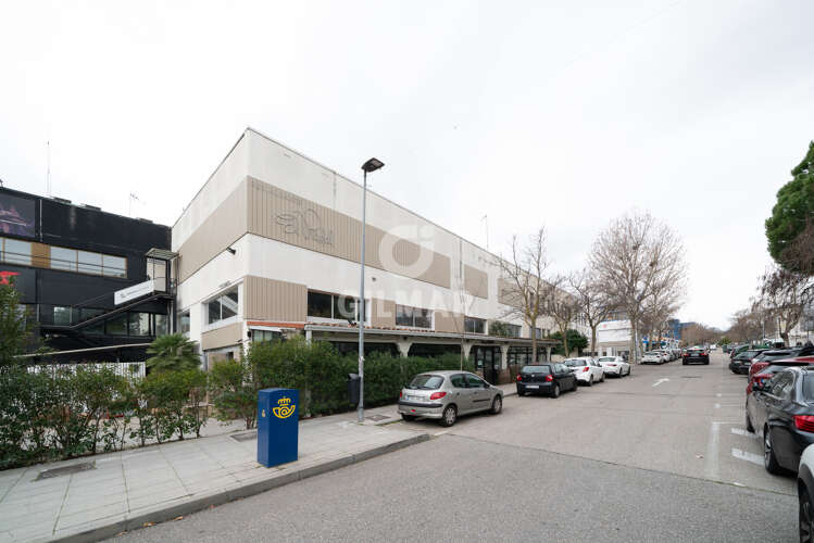 Commercial premise for rent in S.S. de Los Reyes – Madrid | Gilmar