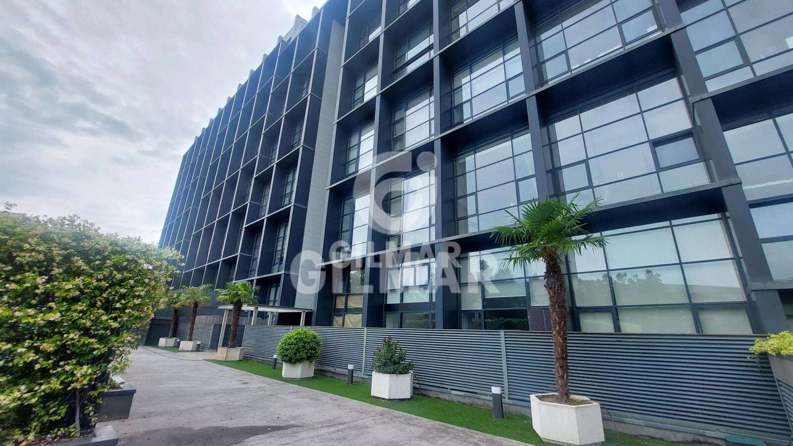 Property slider Gilmar