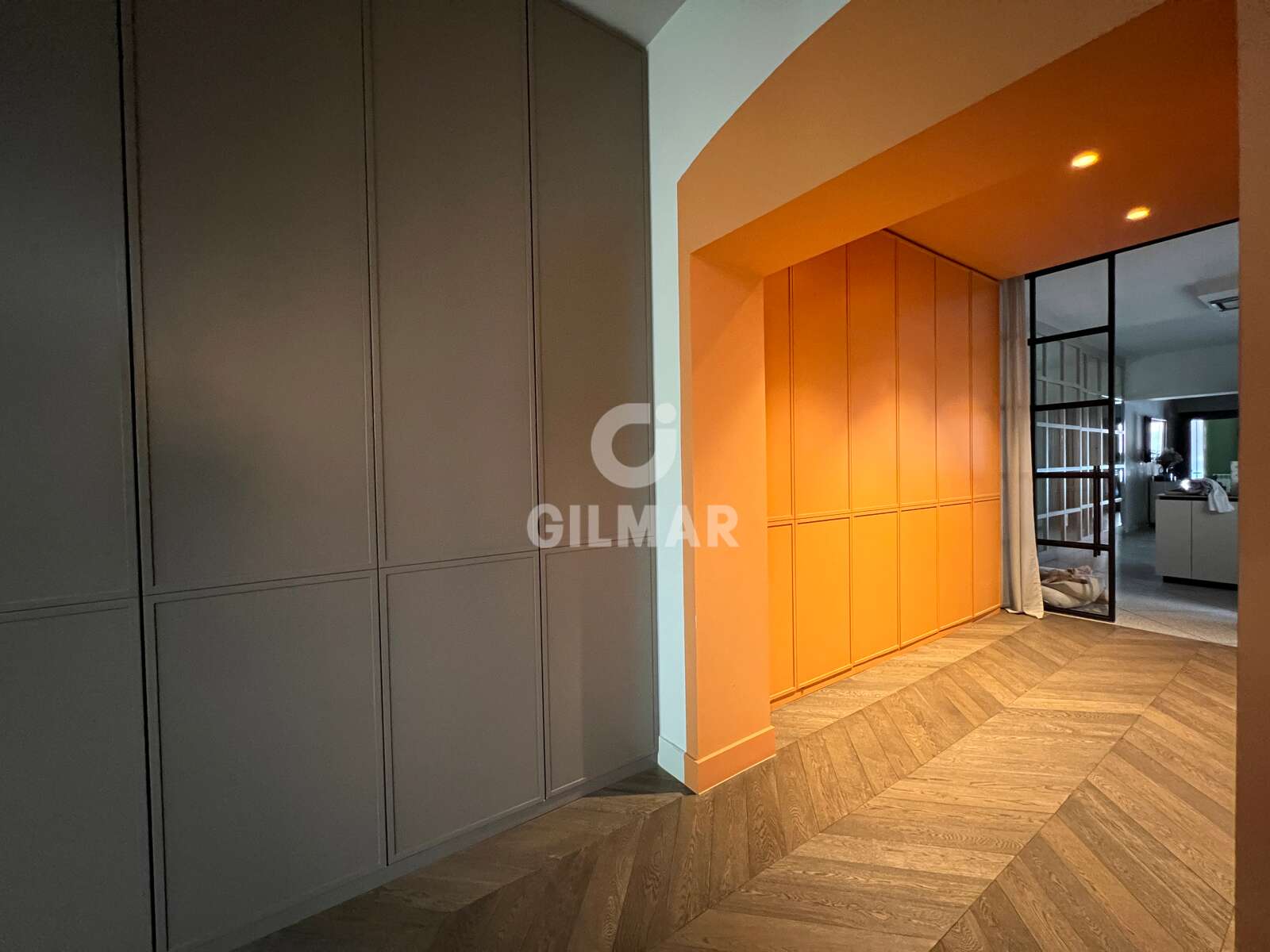 Property slider Gilmar