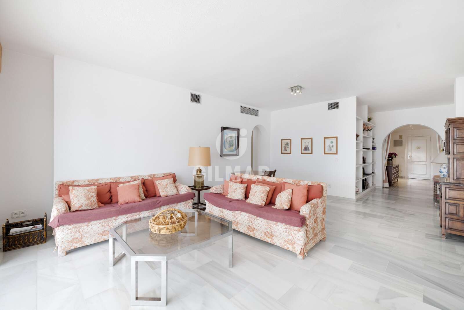 Property slider Gilmar