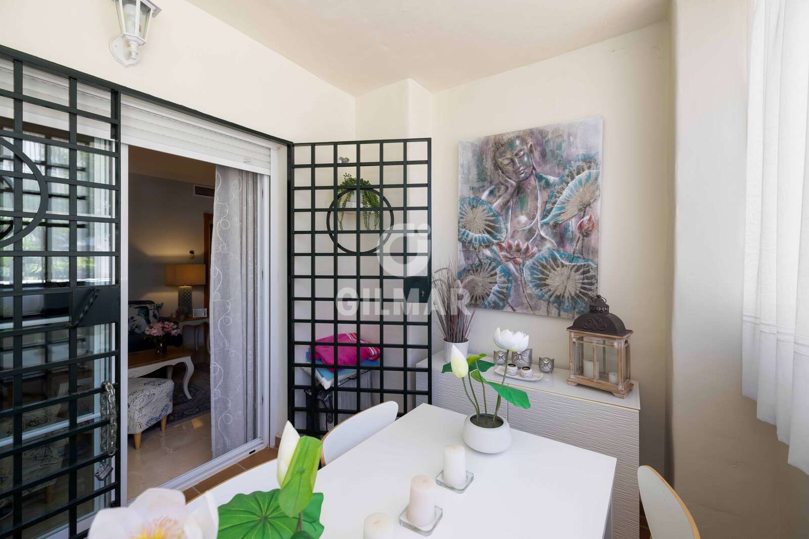 Property slider Gilmar