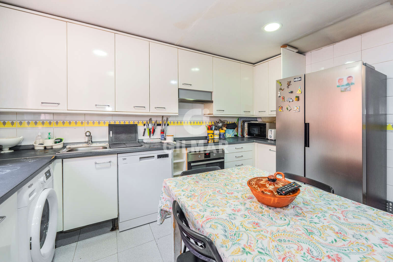 Property slider Gilmar