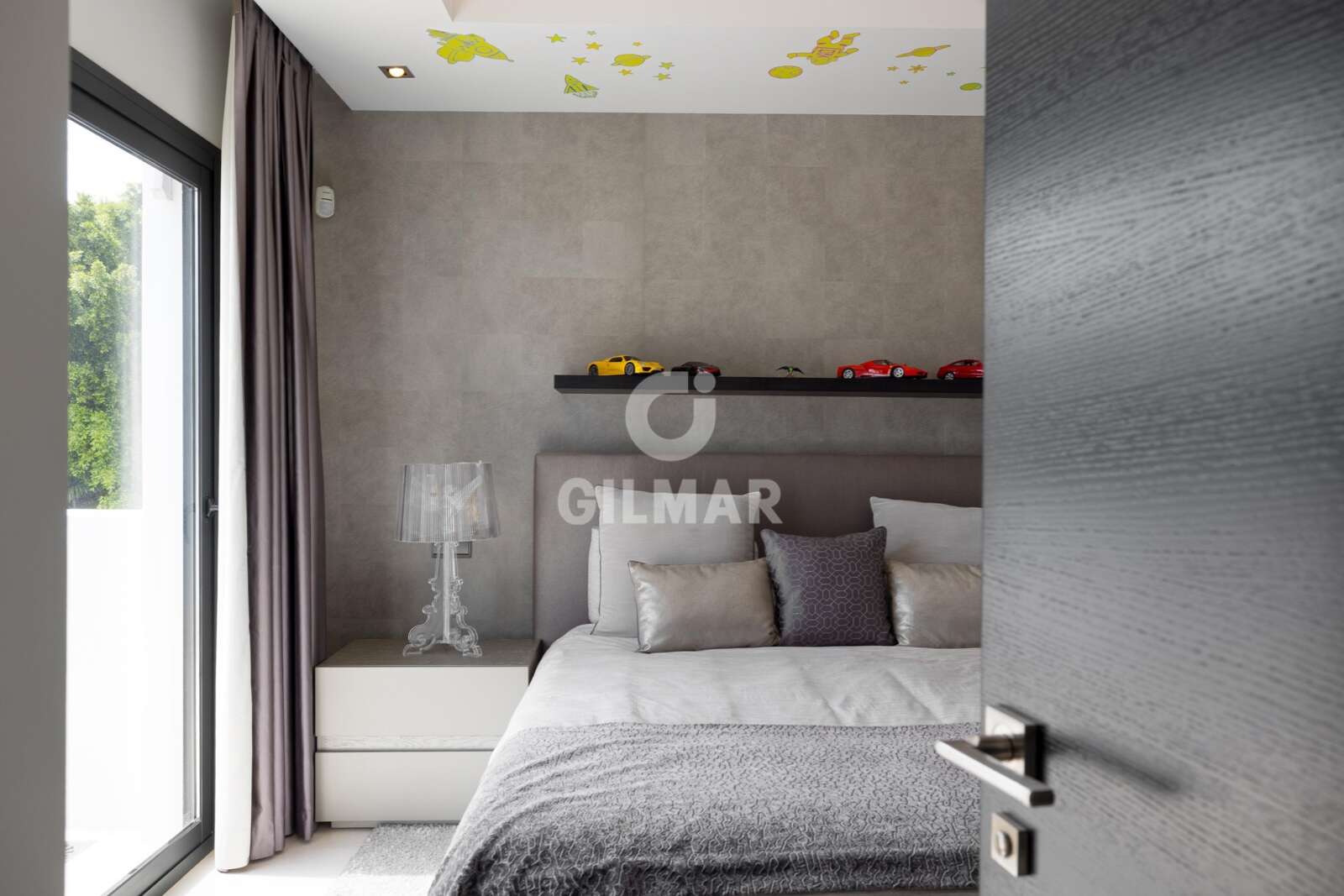 Property slider Gilmar