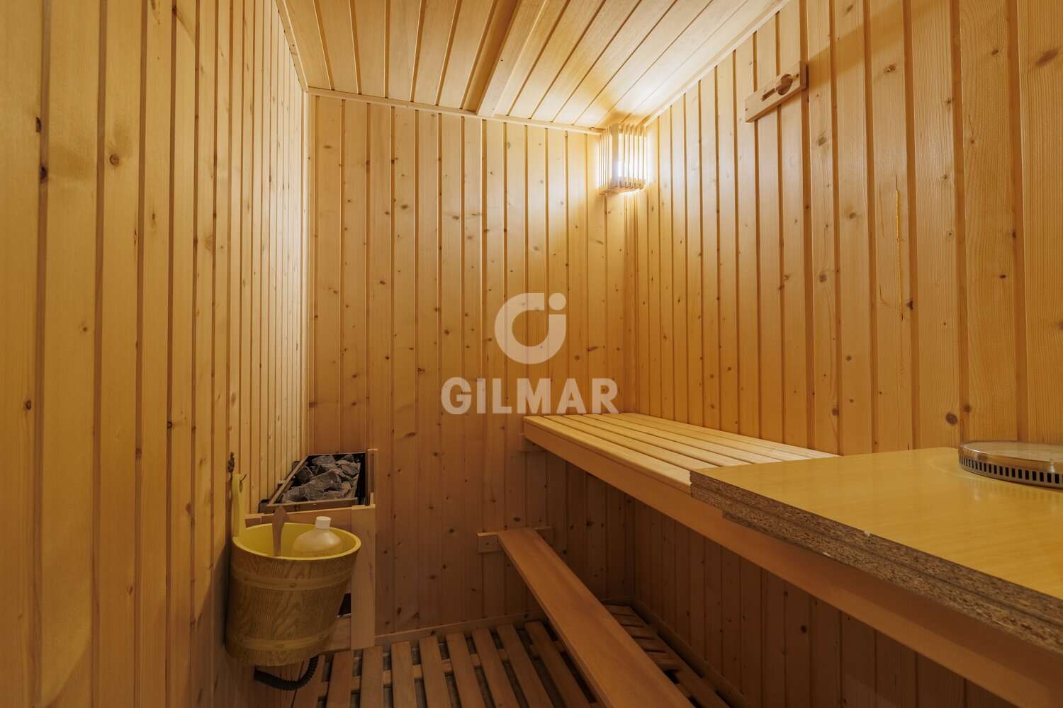Property slider Gilmar