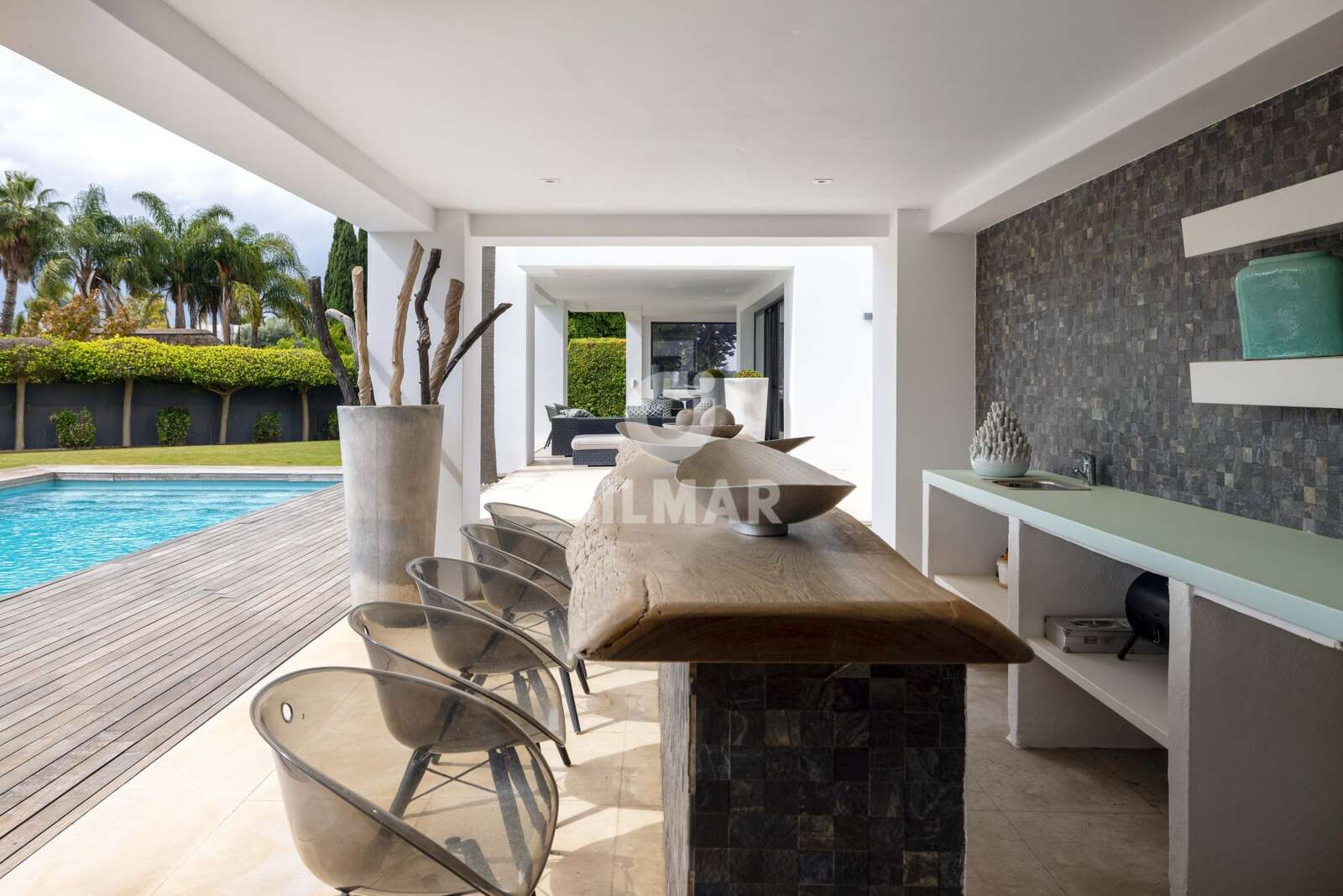 Property slider Gilmar