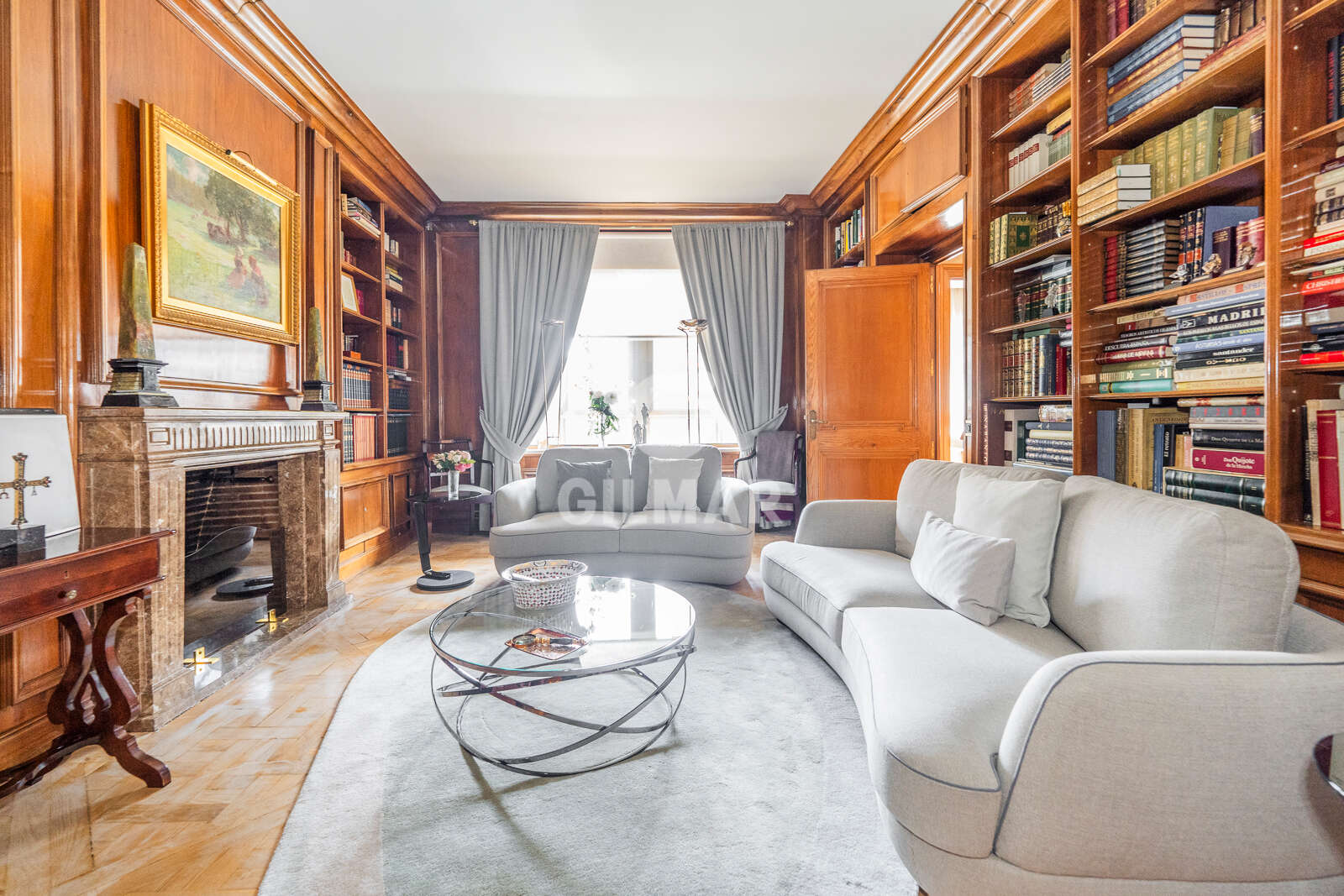 Property slider Gilmar