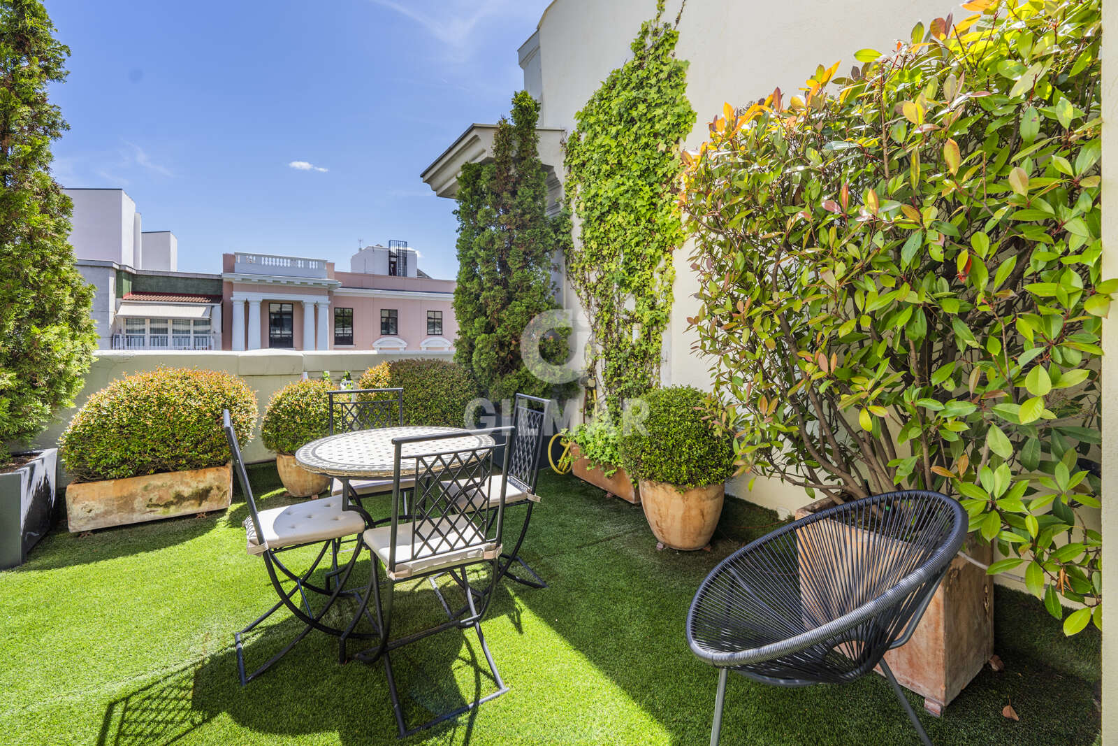 Property slider Gilmar