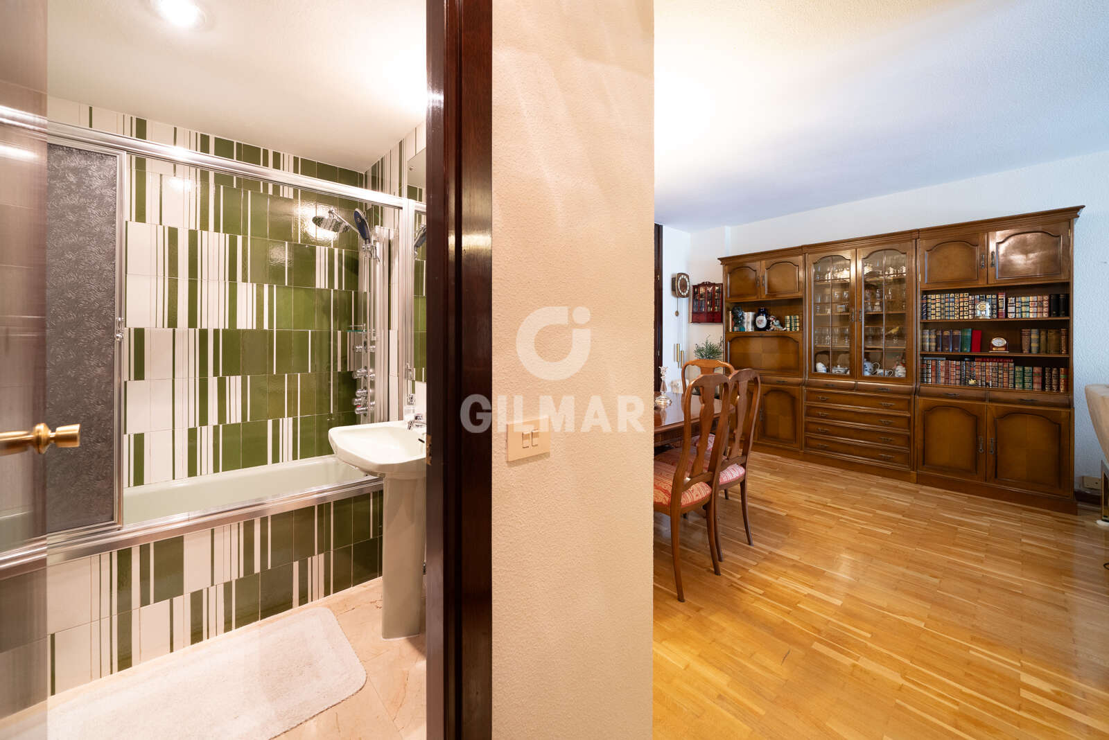 Property slider Gilmar