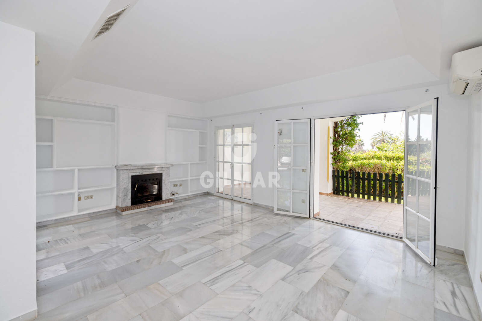 Property slider Gilmar