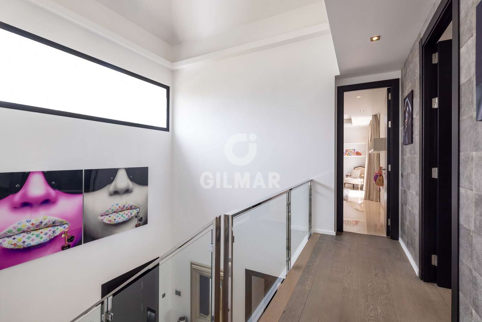 Property slider Gilmar