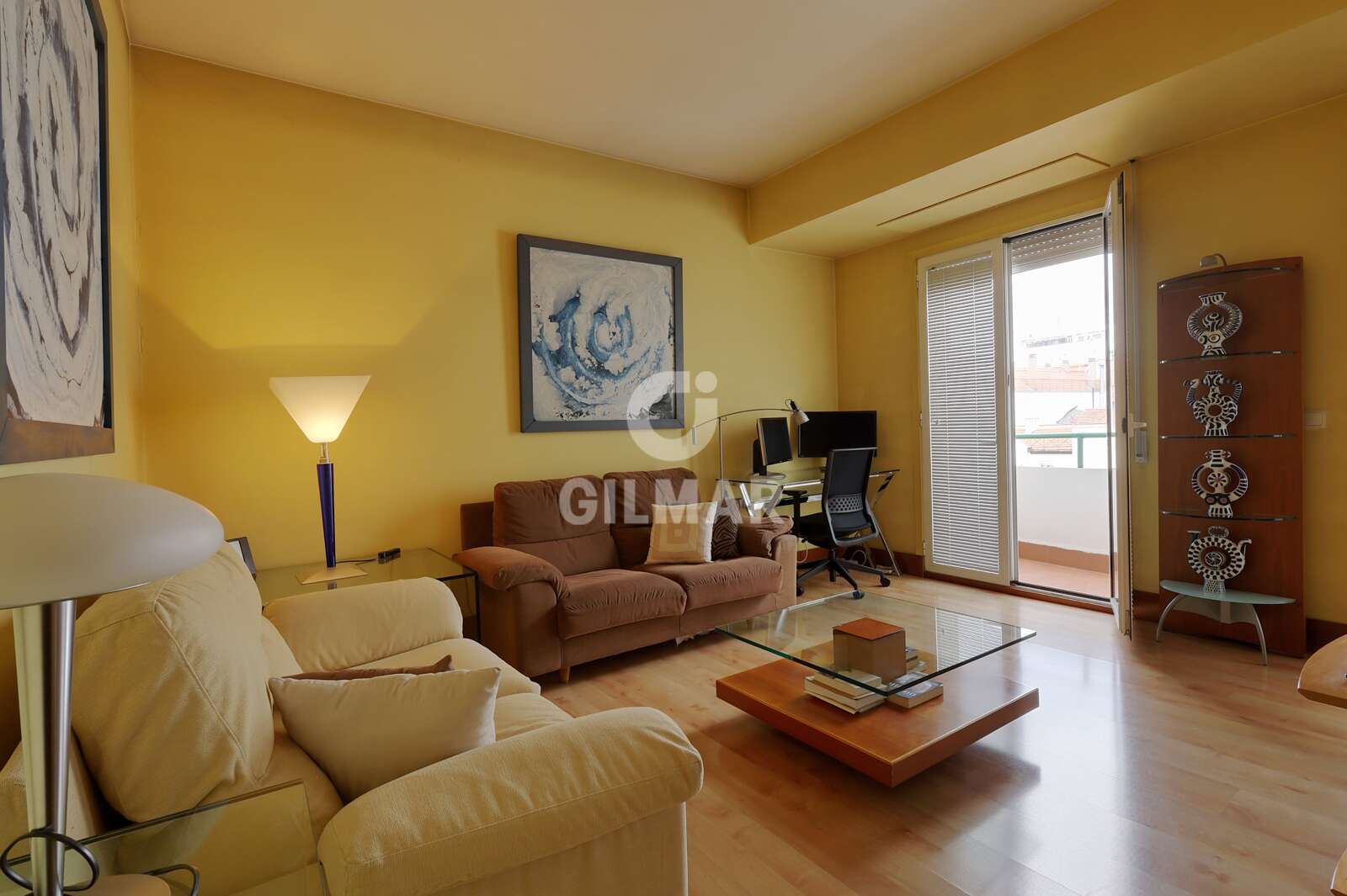 Property slider Gilmar