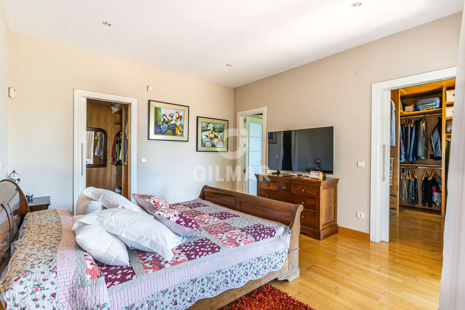 Property slider Gilmar