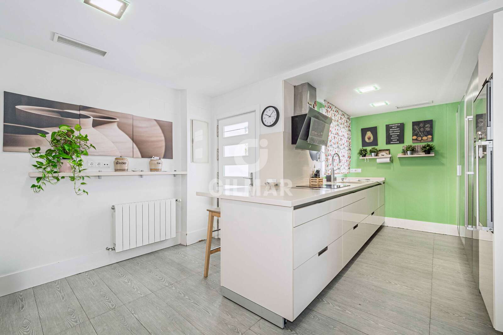 Property slider Gilmar