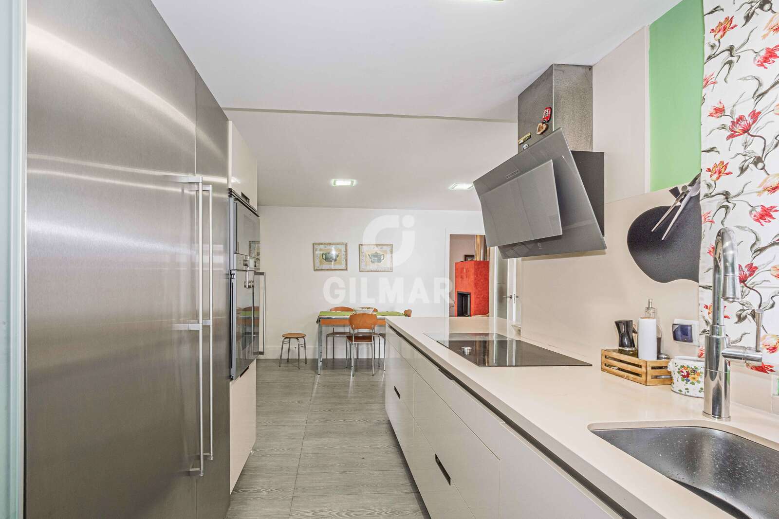 Property slider Gilmar