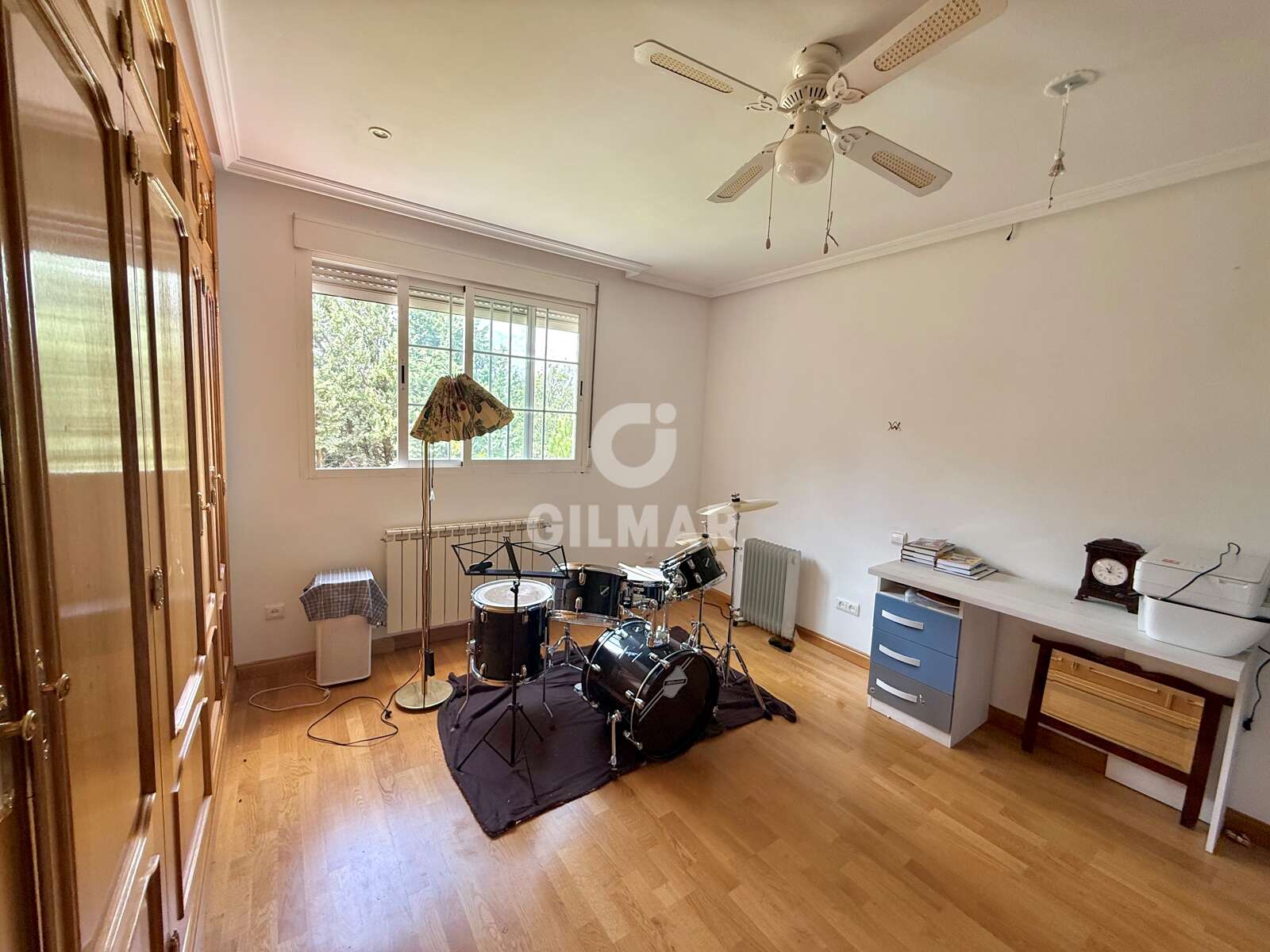 Property slider Gilmar