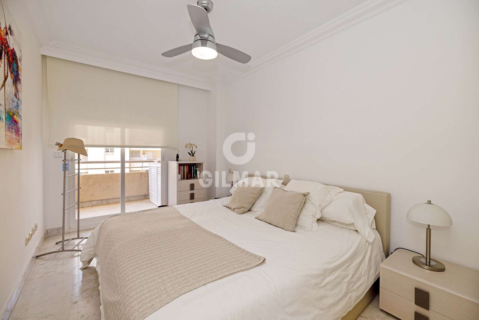 Property slider Gilmar