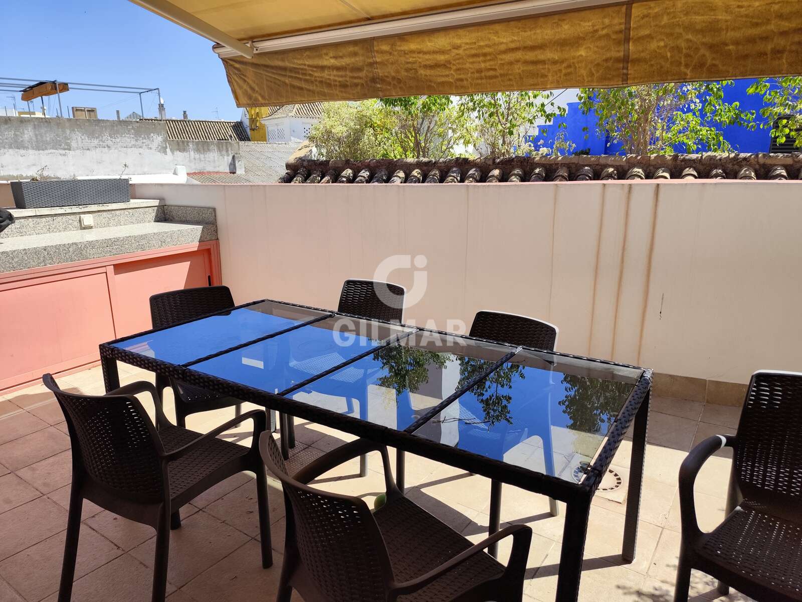 Property slider Gilmar