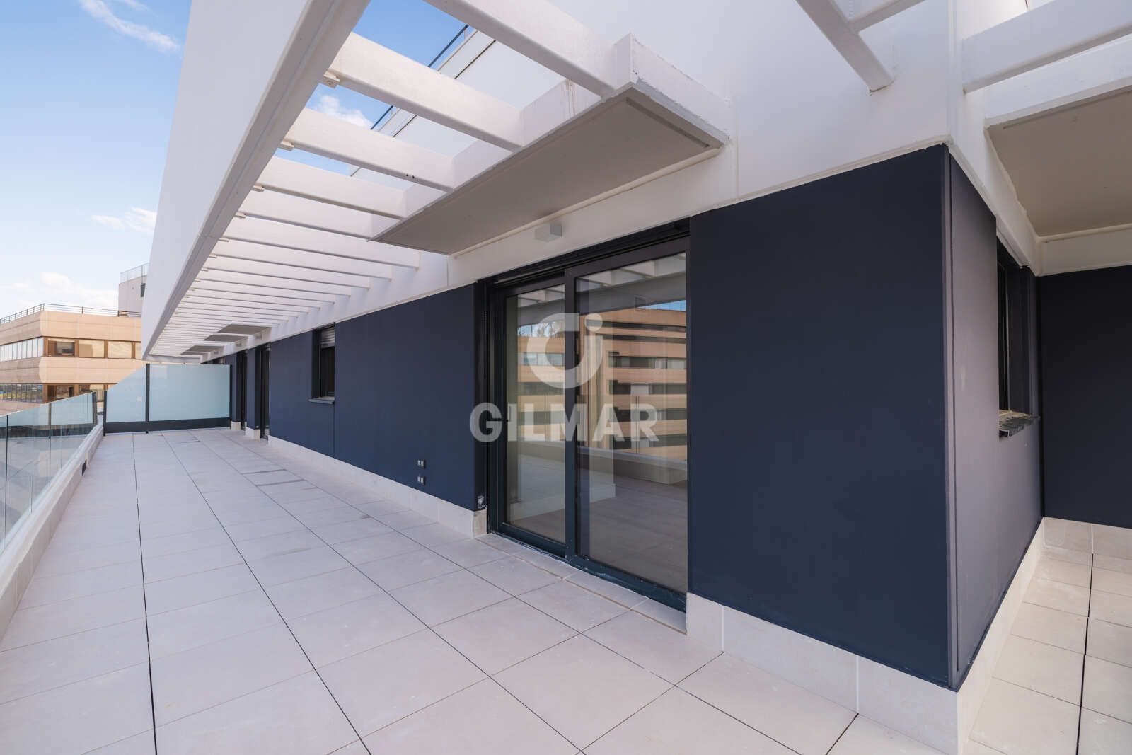 Property slider Gilmar