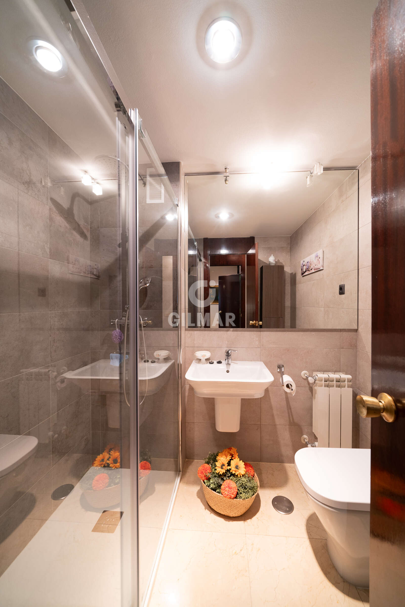 Property slider Gilmar