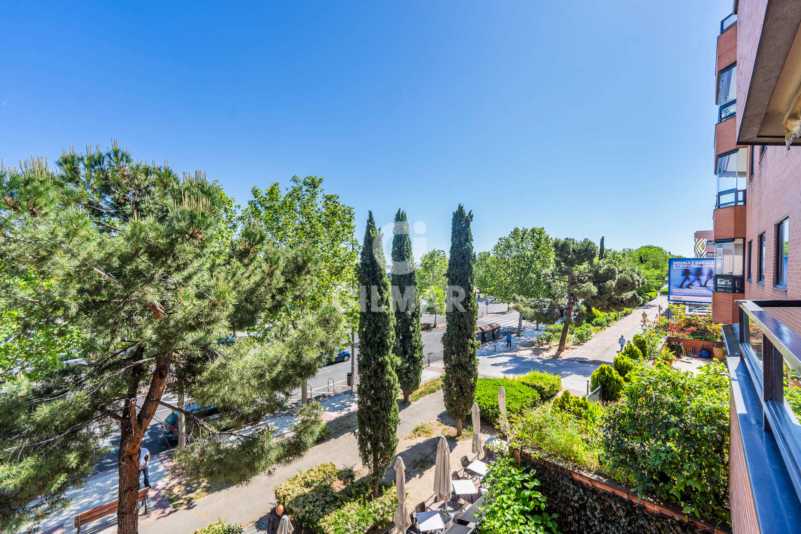 Property slider Gilmar