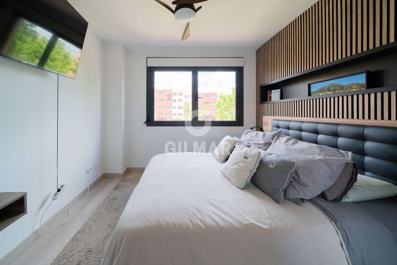 Property slider Gilmar