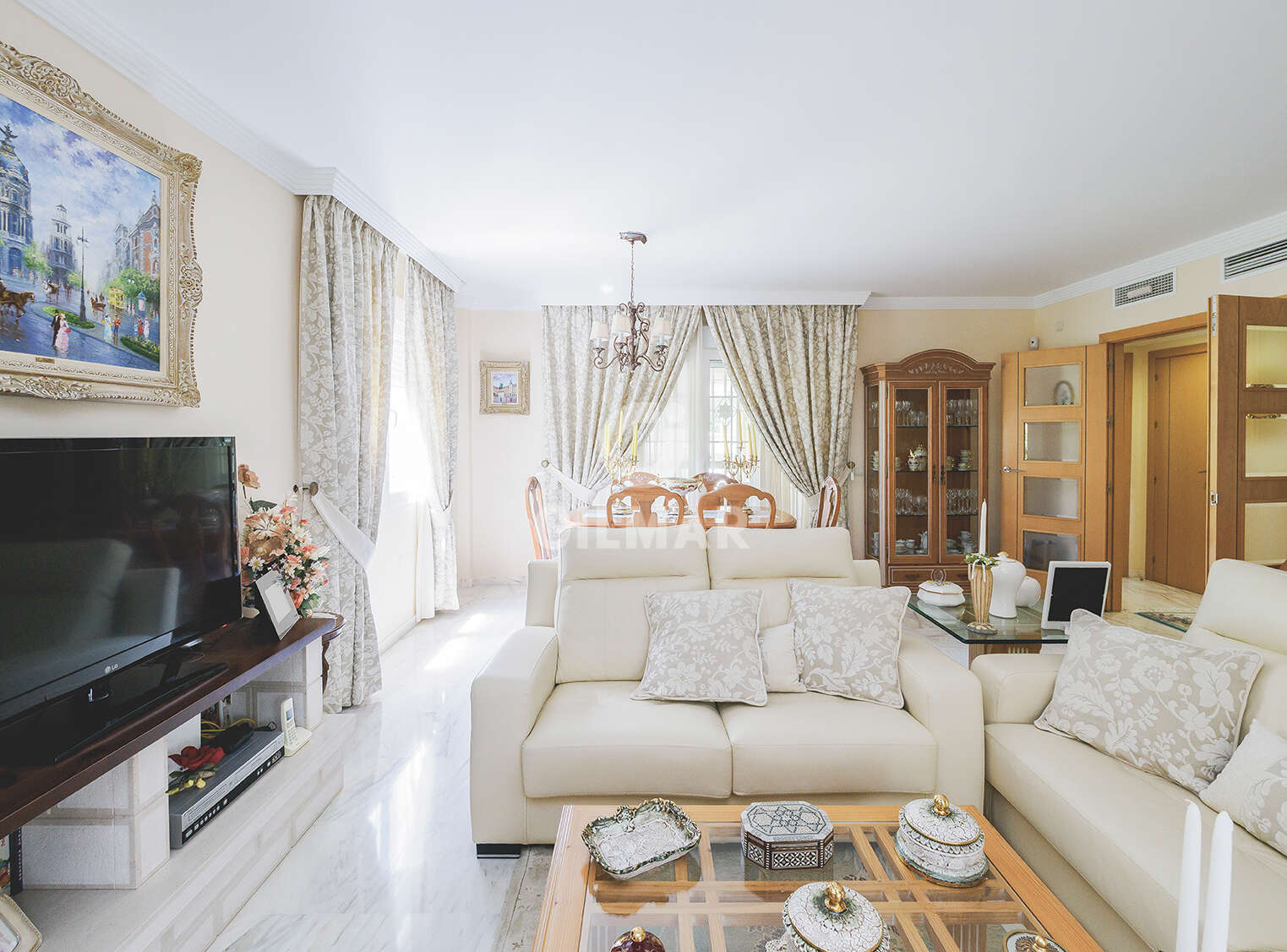 Property slider Gilmar