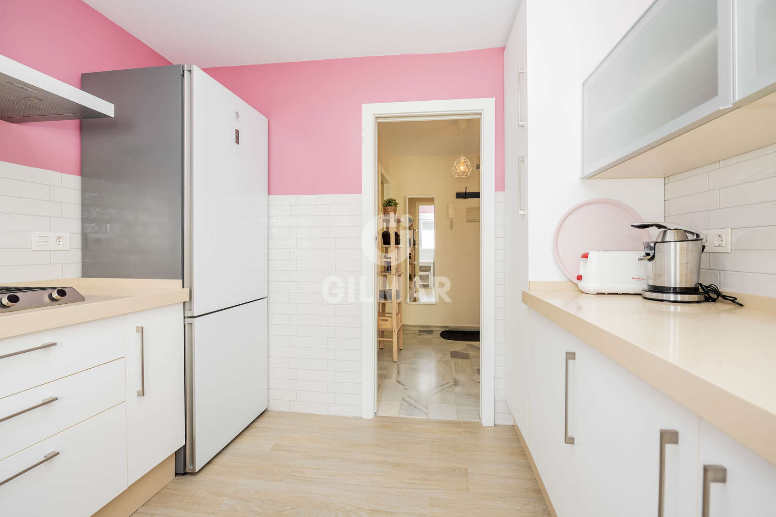 Property slider Gilmar