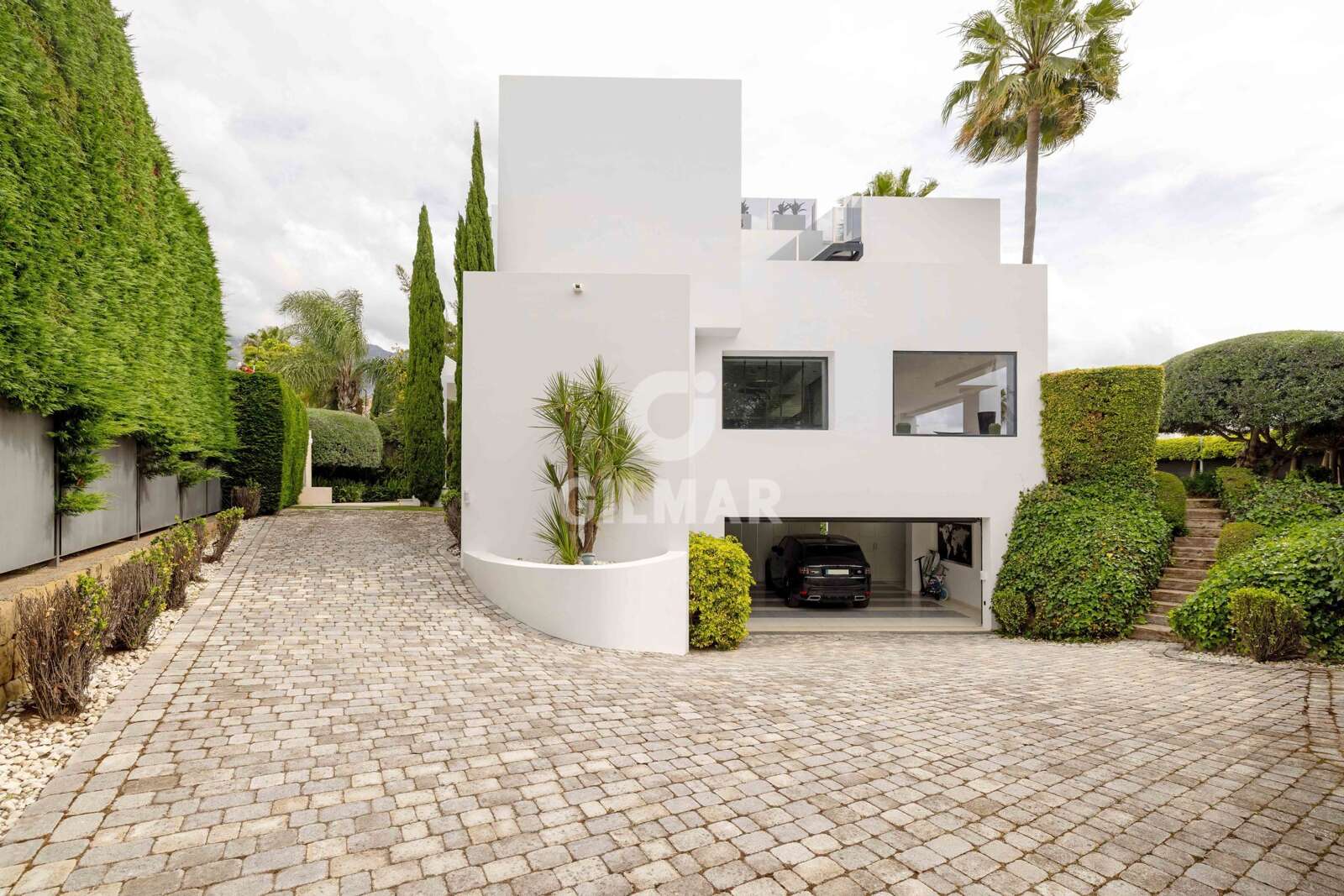 Property slider Gilmar