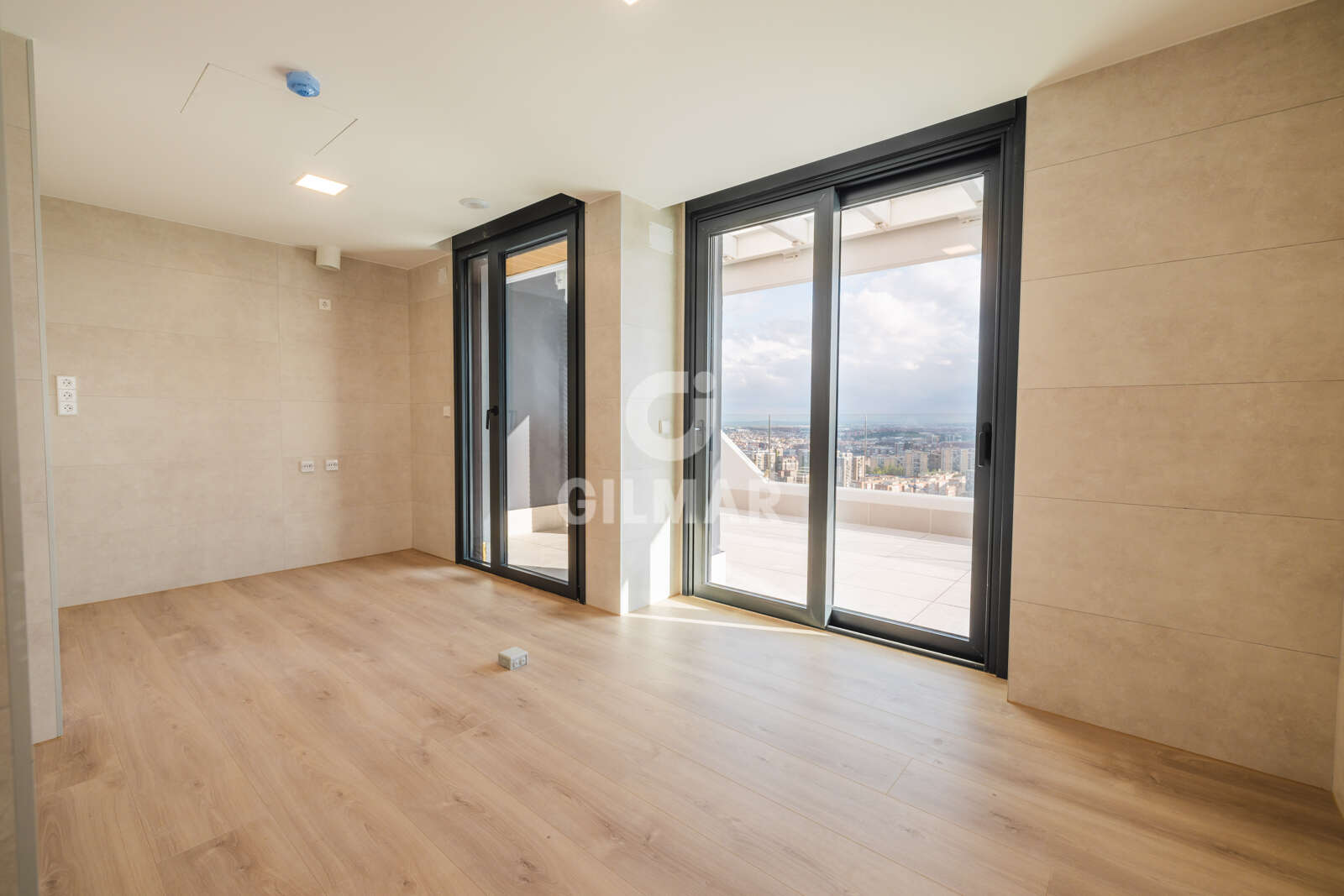 Property slider Gilmar