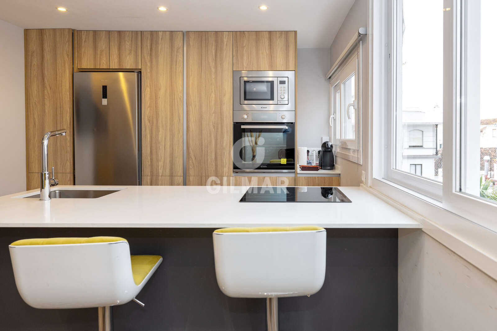 Property slider Gilmar