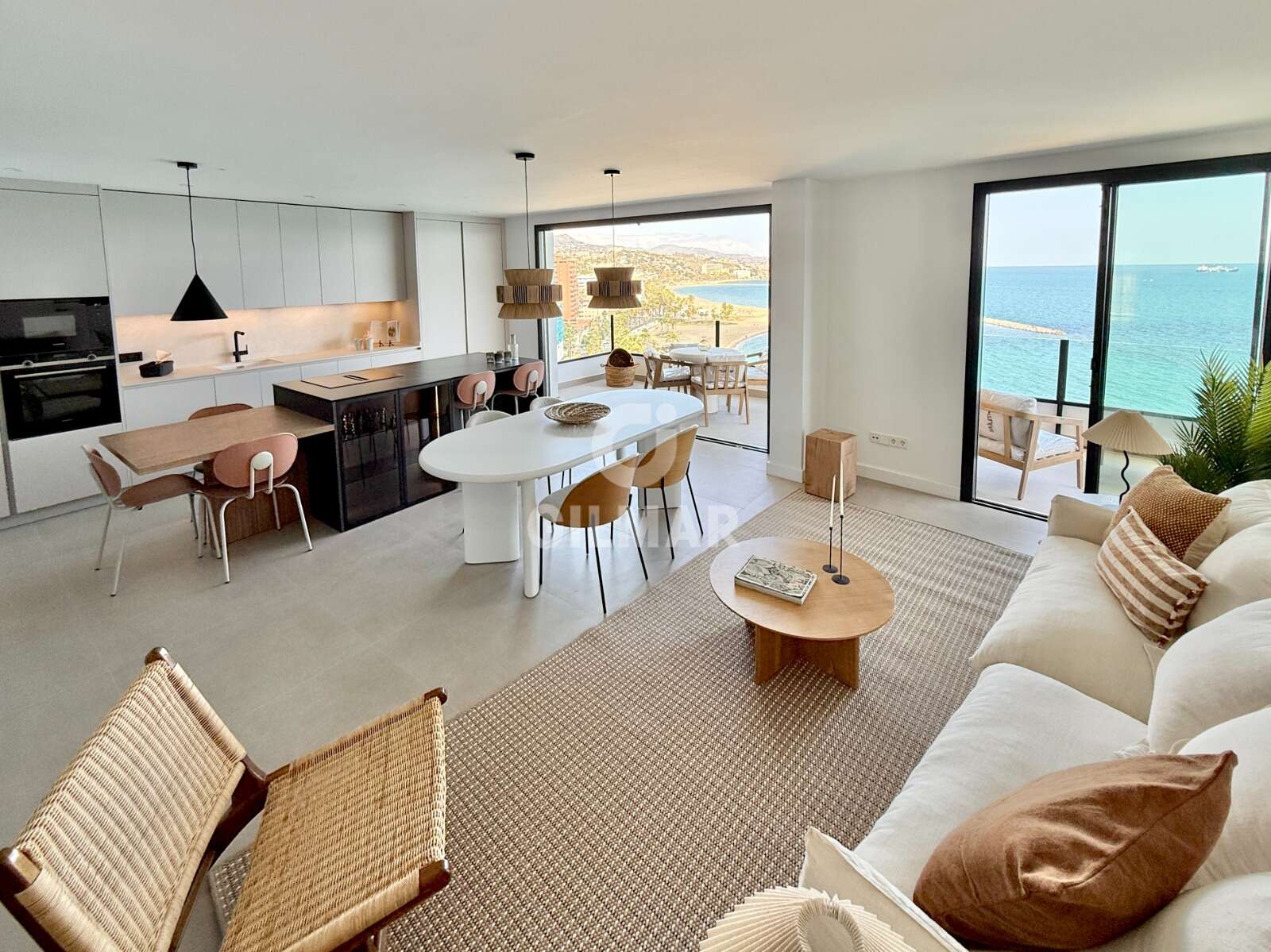 Property slider Gilmar