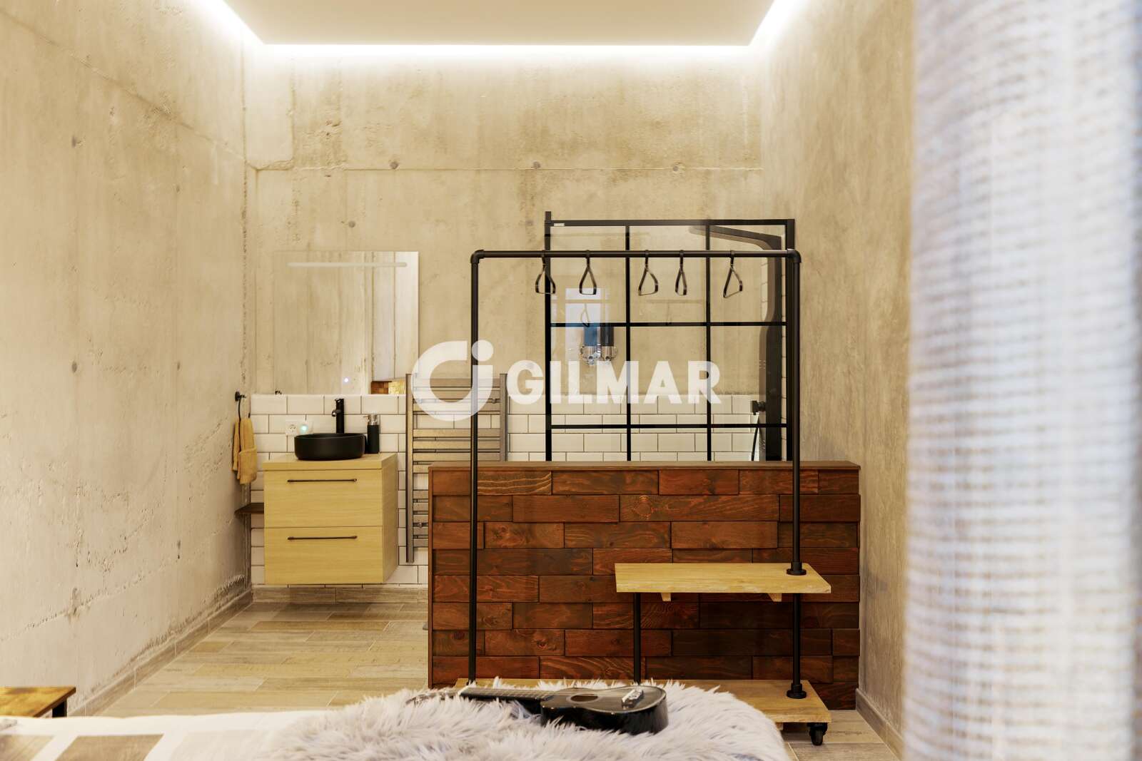 Property slider Gilmar