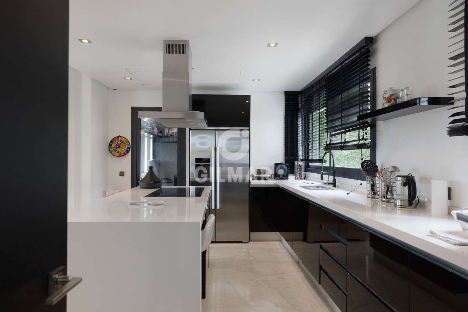 Property slider Gilmar