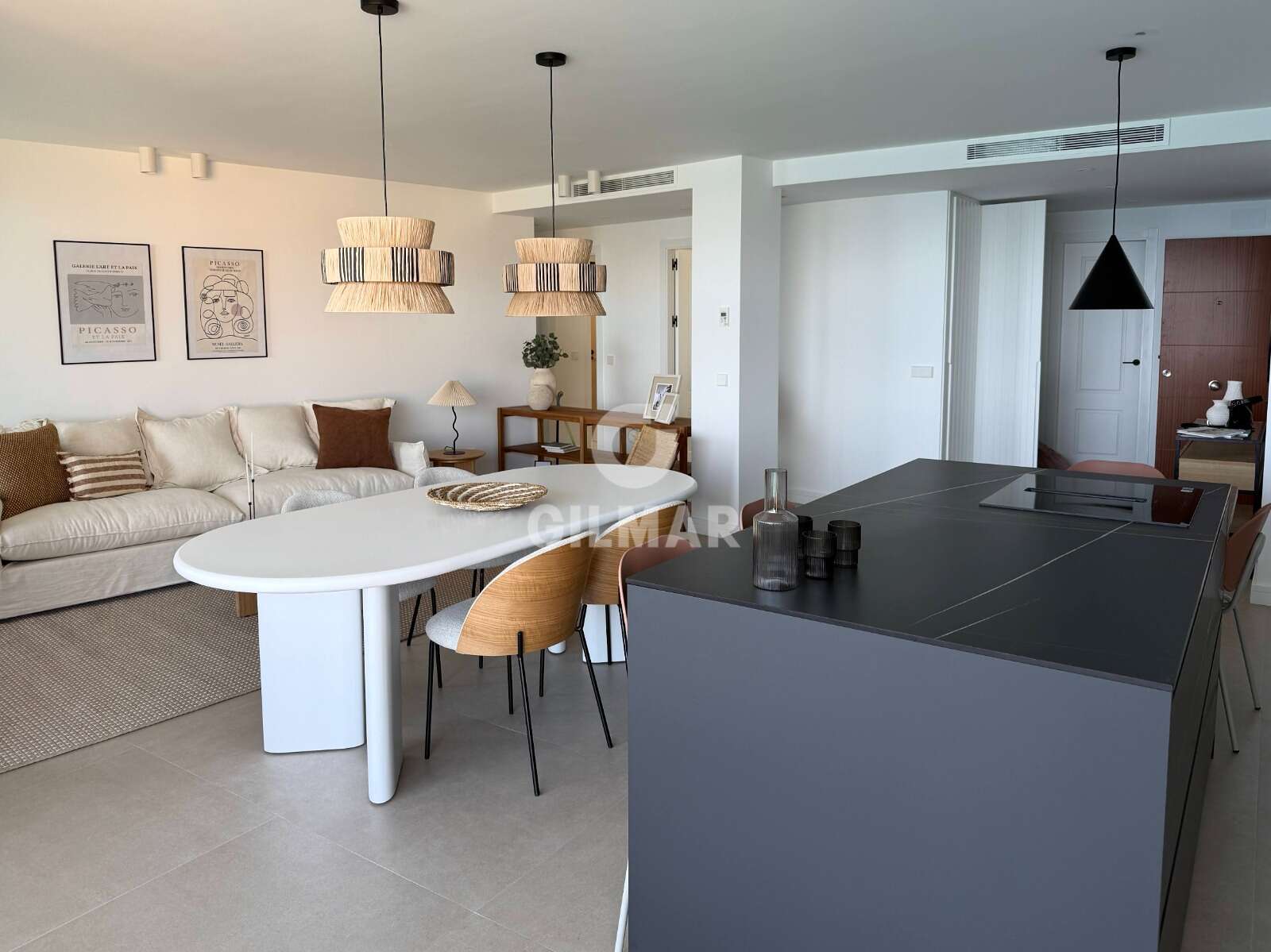 Property slider Gilmar