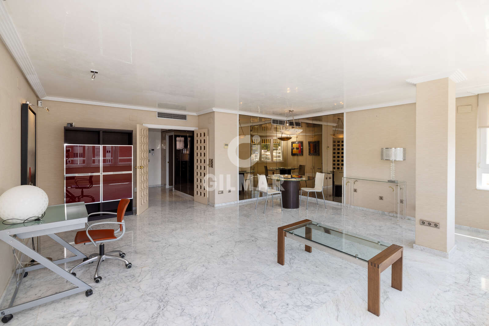 Property slider Gilmar