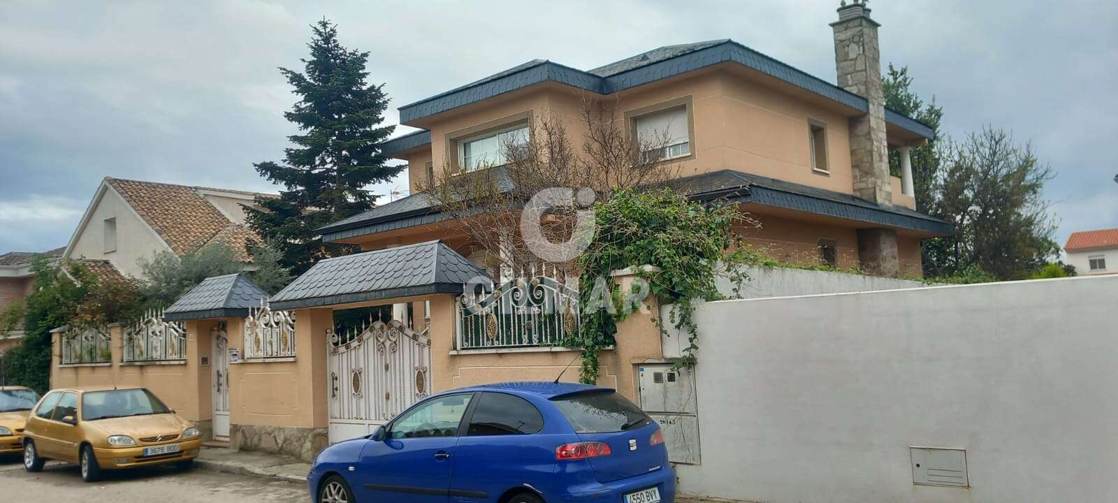 Property slider Gilmar