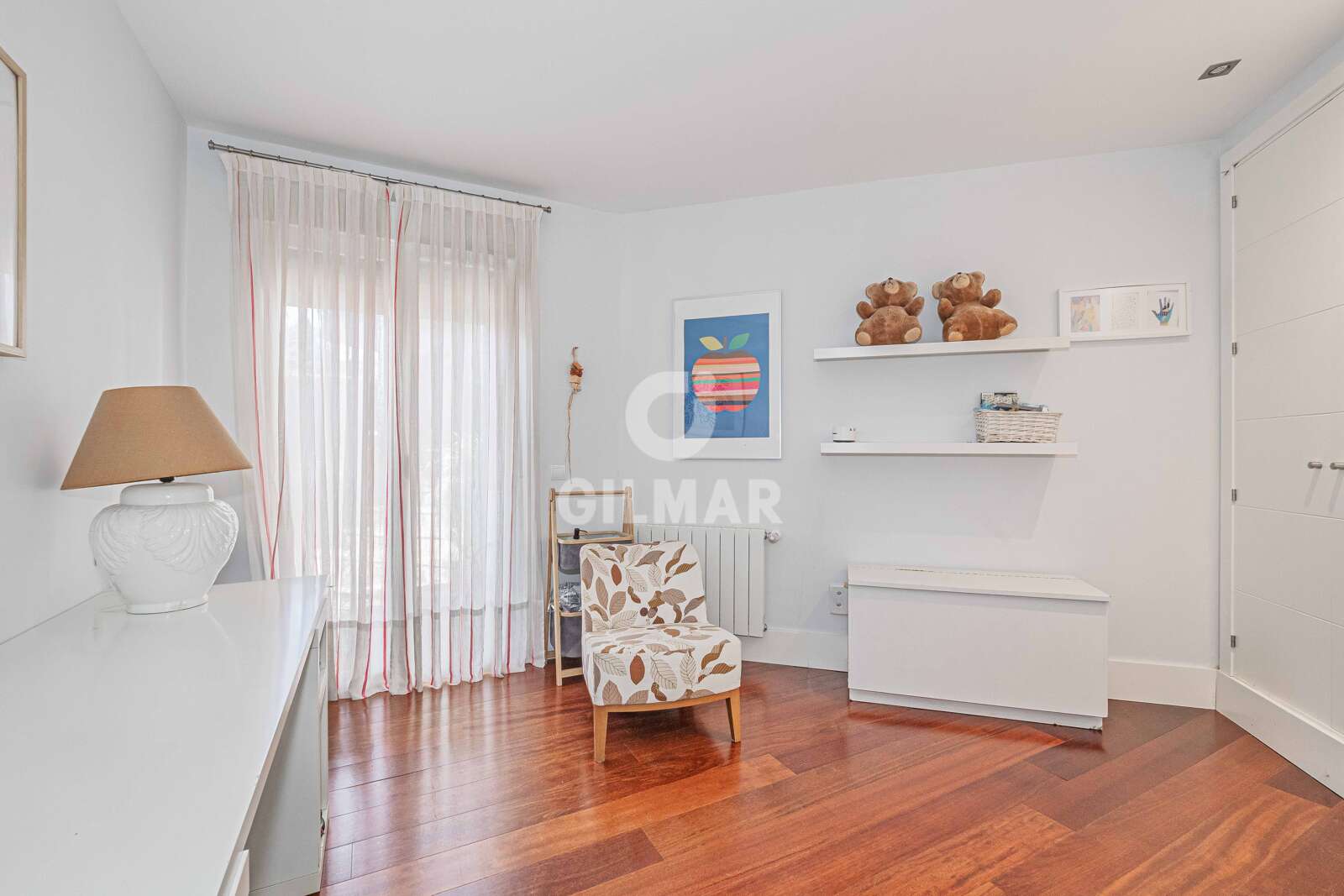 Property slider Gilmar