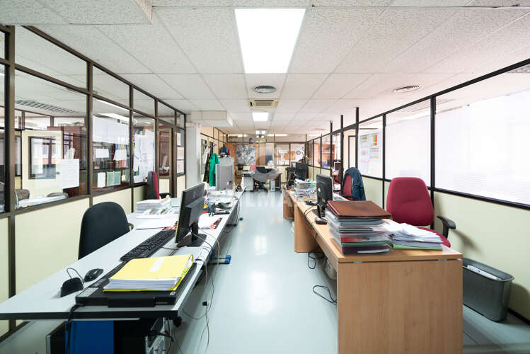 Nave Industrial en venta en Fuente del Berro – Madrid | Gilmar