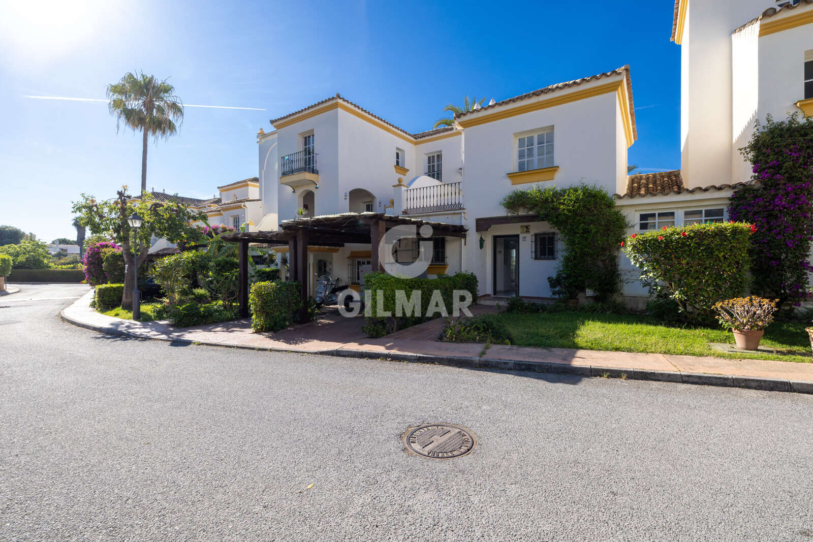 Property slider Gilmar