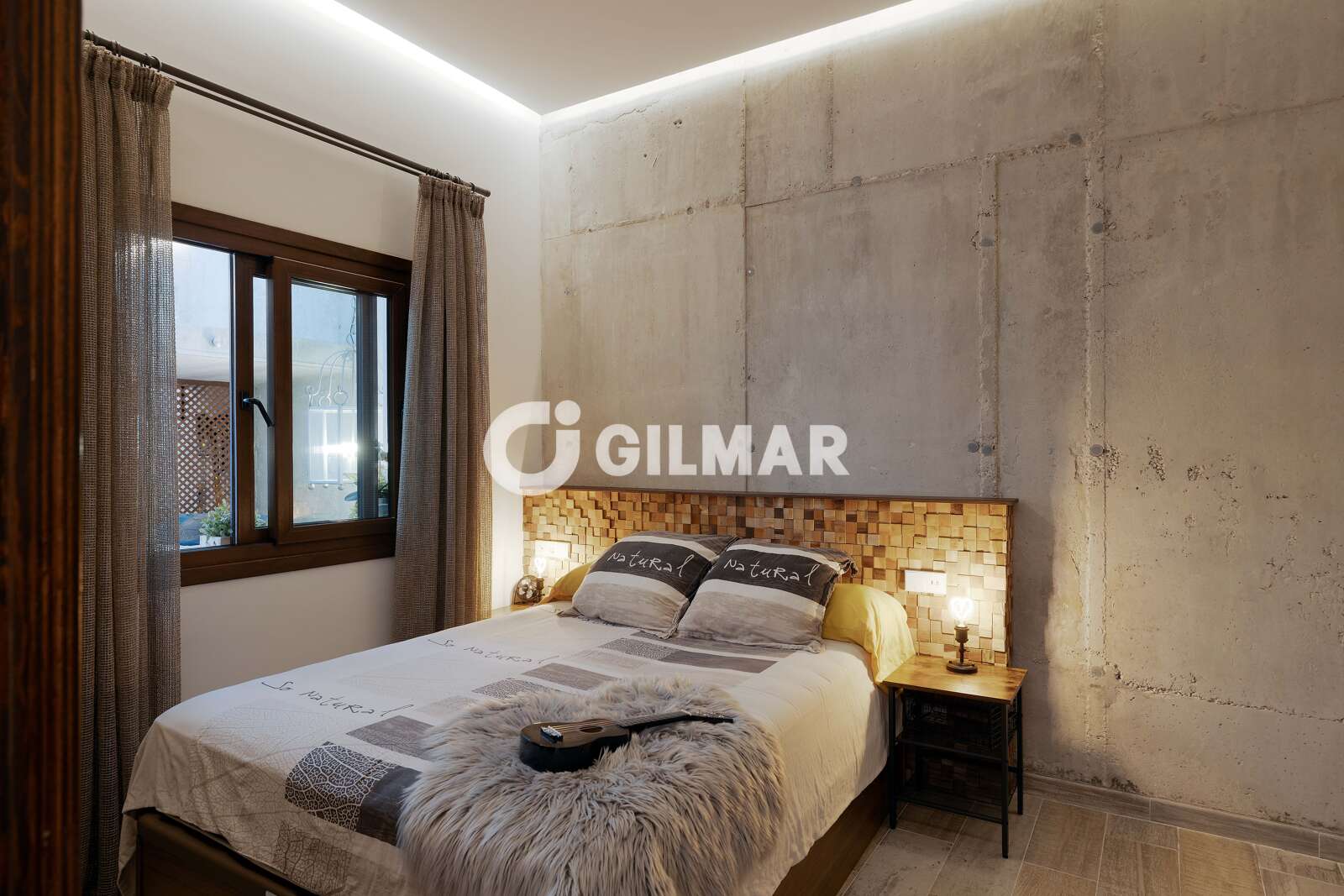 Property slider Gilmar